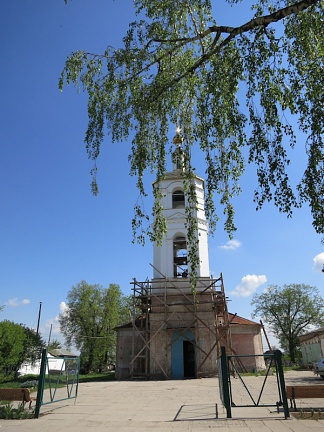 Церковь в поселке Малино