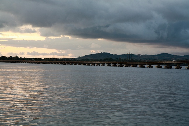 Мост над Prek Kaoh Pao